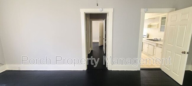 Photo - 217 W Belmont St Unit 217.5