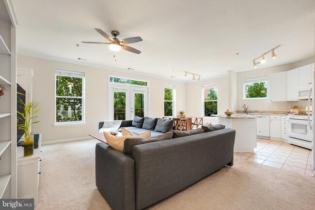 Building Photo - 9486 Virginia Center Blvd Unit 102
