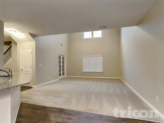 Photo - 143 Southwind Ln