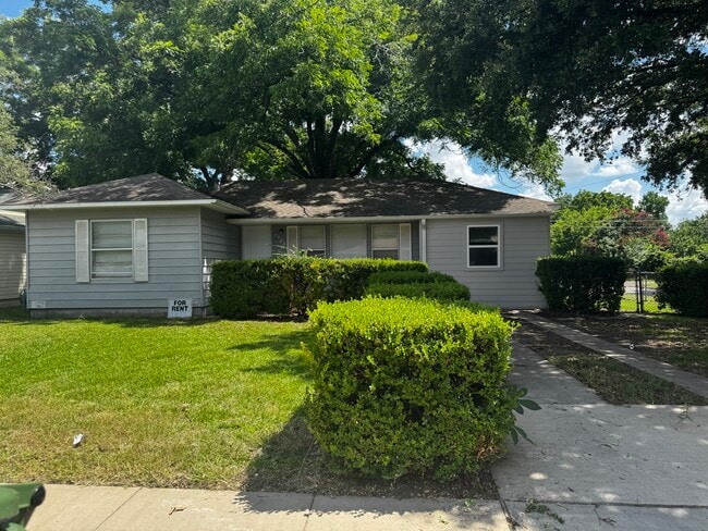 Photo - 1560 Nash St Casa