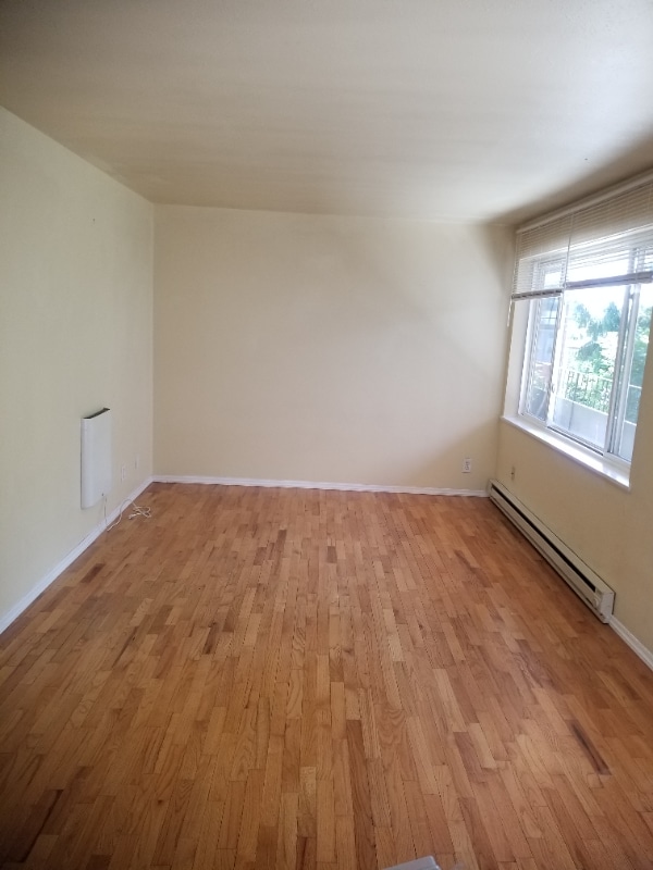 Building Photo - 5101 Ravenna Ave NE Rental