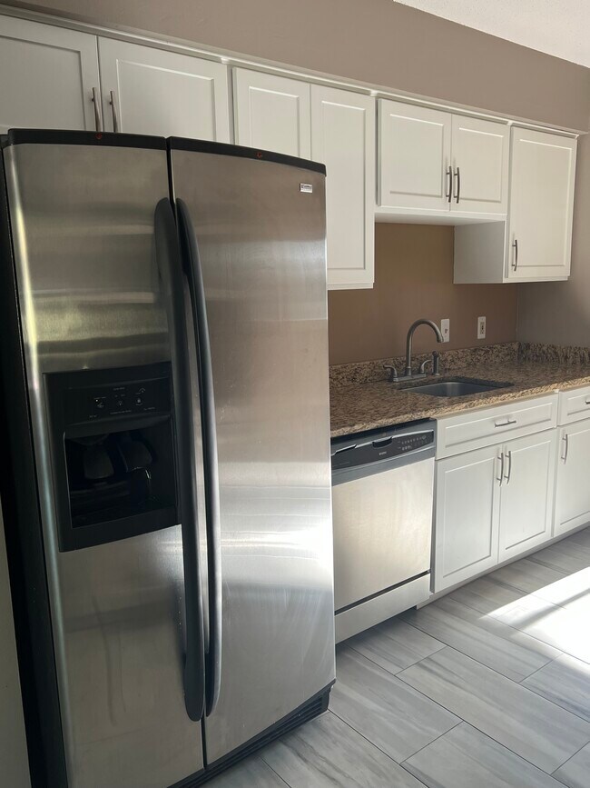 Photo - 14 Orient Way