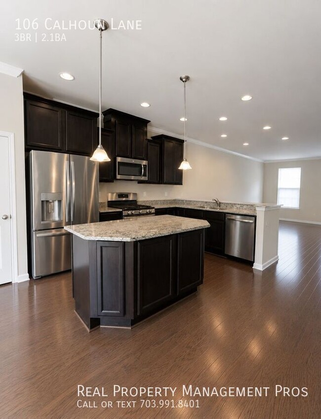 Building Photo - 106 Calhoun Ln
