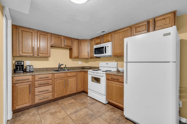 Photo - 676 N 1200 W