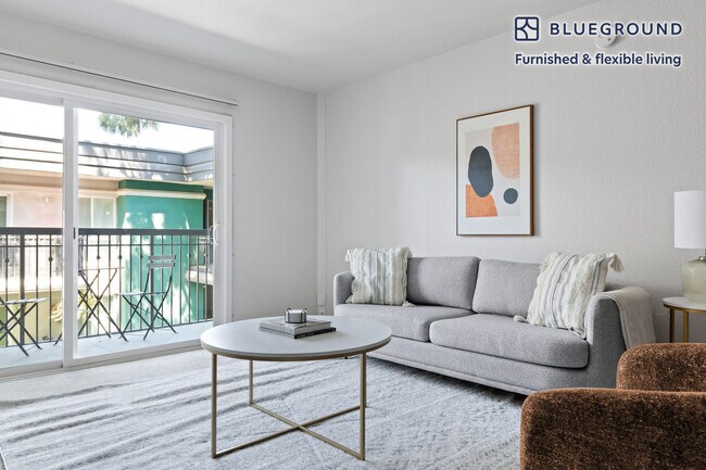Building Photo - 3620 Barham Blvd Rental