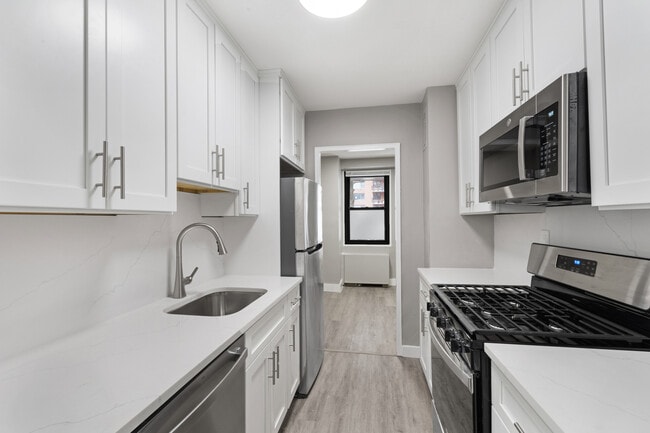 Photo - 201 Saint Pauls Ave Unit 1J