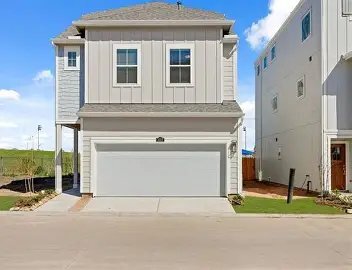 3327 Young Clover Wy