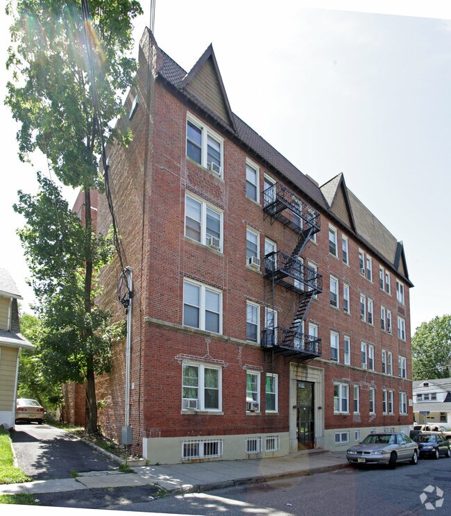 Photo - 25 Fleetwood Pl Apartments