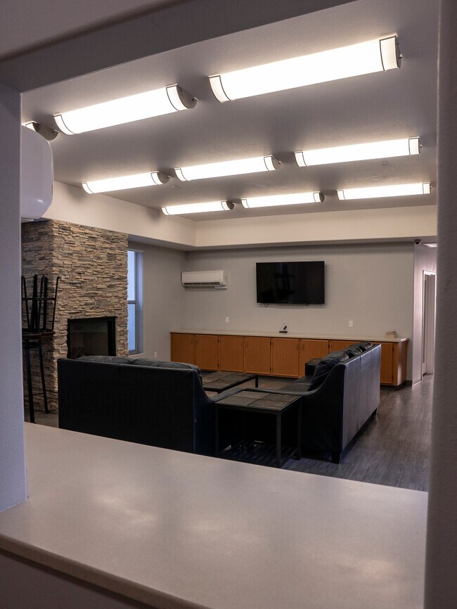 Worthington Square Apartments For Rent in Imperial, CA