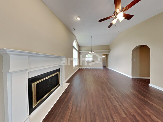 Photo - 12985 Sweet Briar Pky