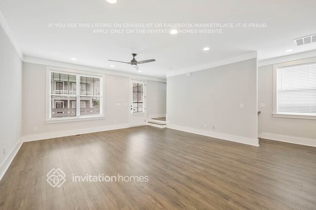 Photo - 647 Vernon Ave