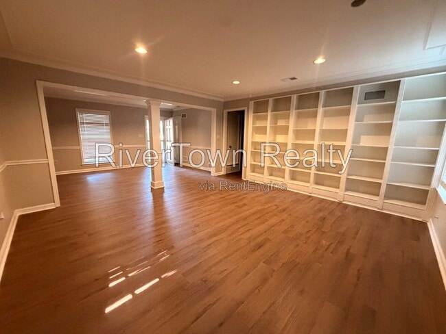 Photo - 304 Quinn Rd
