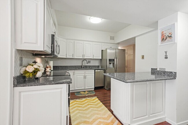 Photo - 175 E Delaware Pl Unit 5712