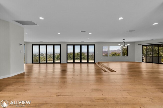 Photo - 16216 Orchard Bend Rd