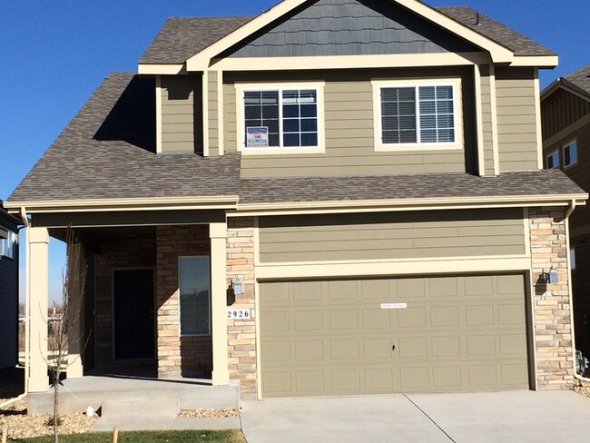 Stunning 3 Bed / 2.5 Bath 2-Story Home in ... - Stunning 3 Bed / 2.5 Bath 2-Story Home in ...