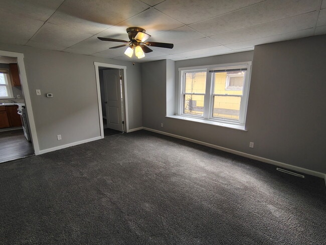 Photo - 2322 S Mulberry St