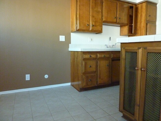 Photo - 2055 Rodney Dr Unit 307