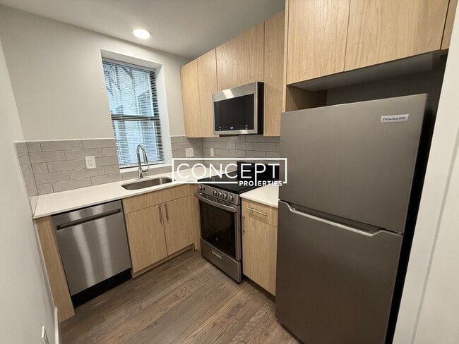 Photo - 11 Peterborough St Unit 8CP