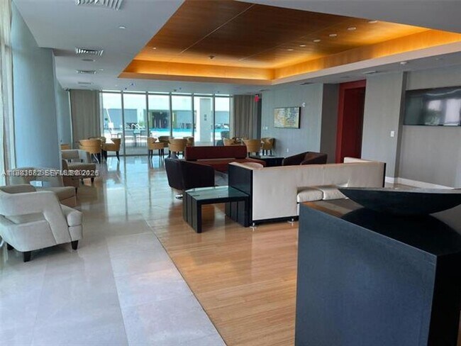 Photo - 500 Brickell Ave Unit 500 Brickell Ave # 3005