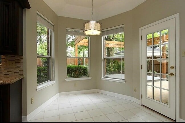 Photo - 23035 Lanham Dr