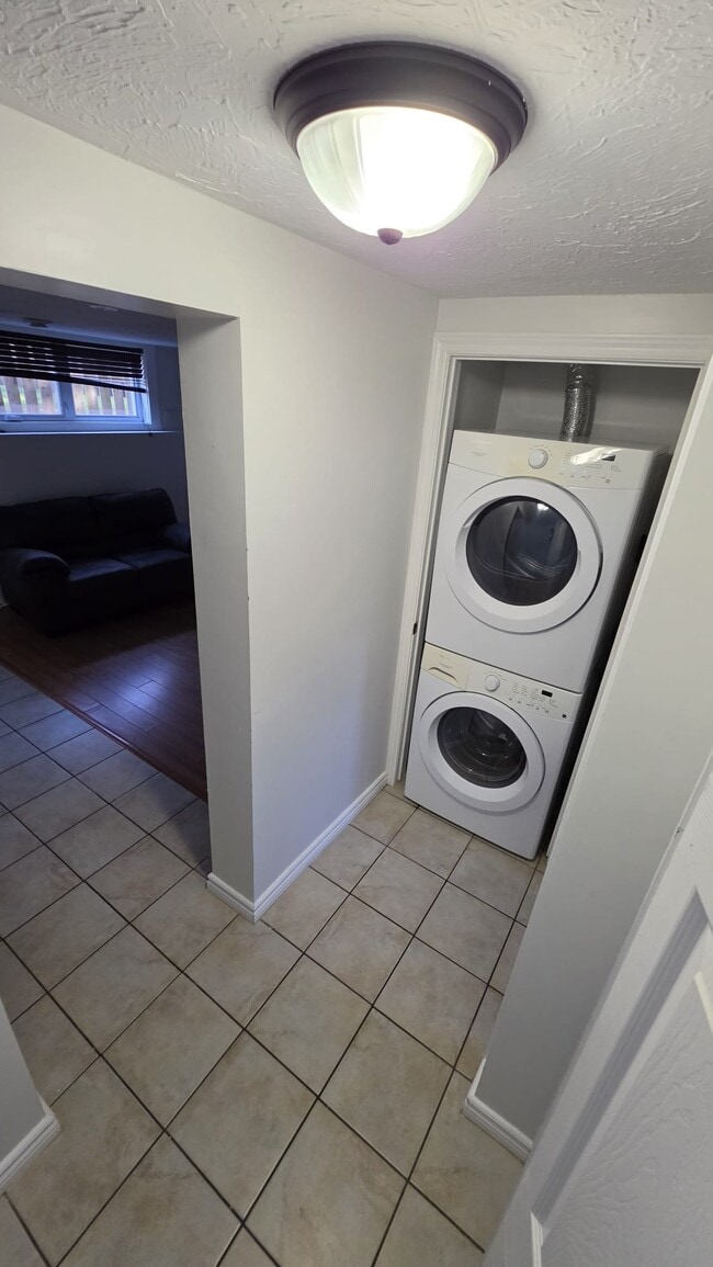 Photo - 17 Cedar St Unit 3