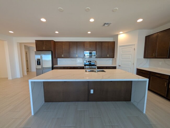 Photo - 4 Bedroom 3 Bathroom Home