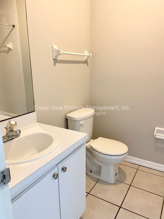 Photo - 3607 W Idlewild Ave