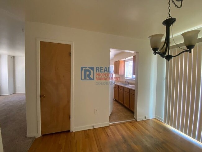 Photo - 504 Toledo St