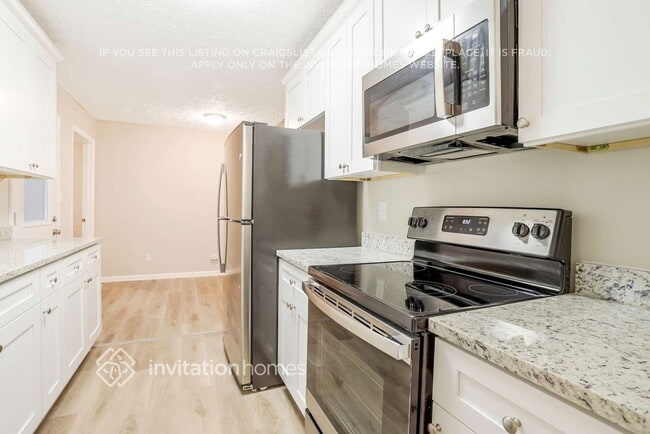 Photo - 460 Azalea Dr