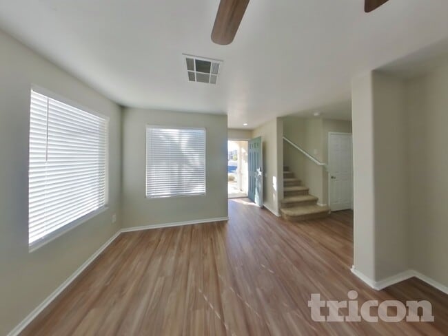 Photo - 6020 St Petersburg Dr