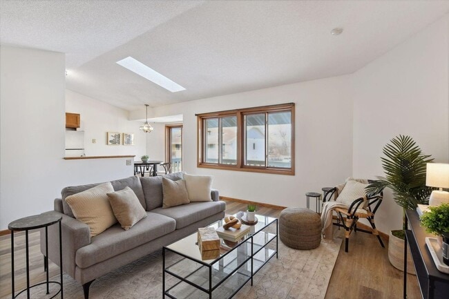 Photo - 3335 Nevada Ave N