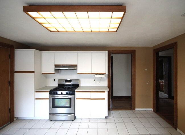 Building Photo - 101 Saint Andrew Rd Unit 2 Rental