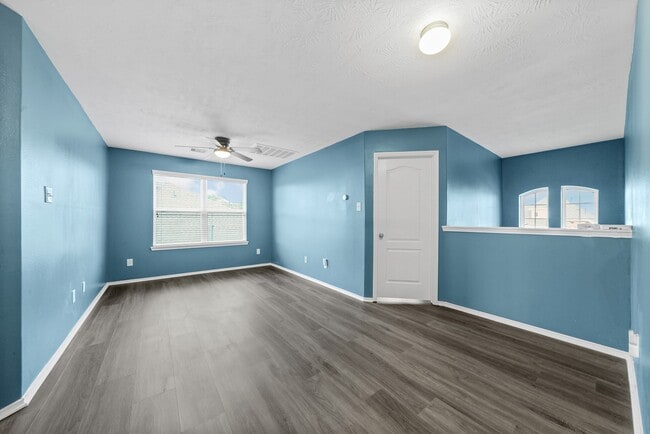 Building Photo - 13815 Kodiak Brown Bear St