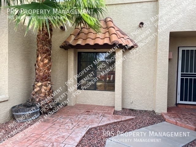 Photo - 5505 E McLellan Rd