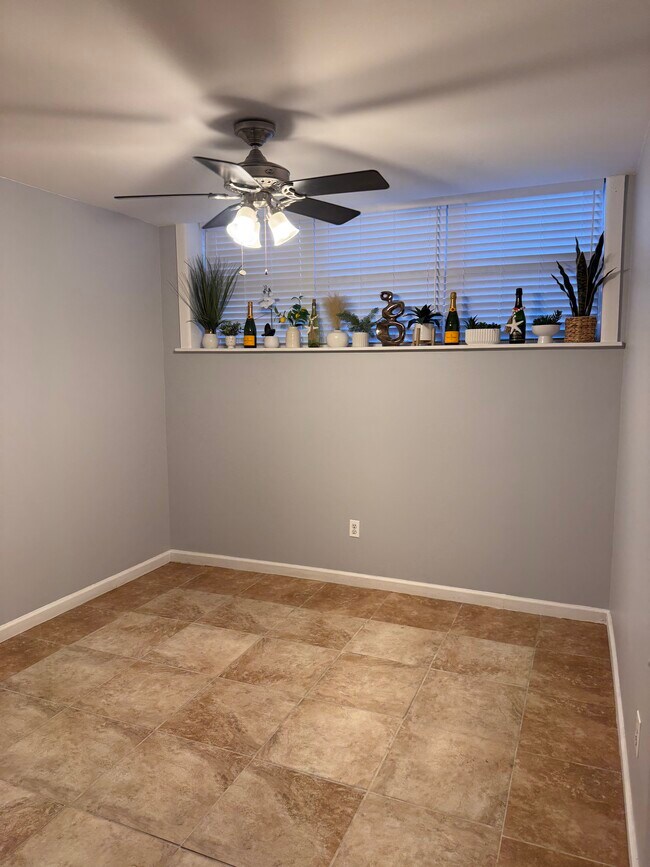 Photo - 11 46th St SE Unidad B-1