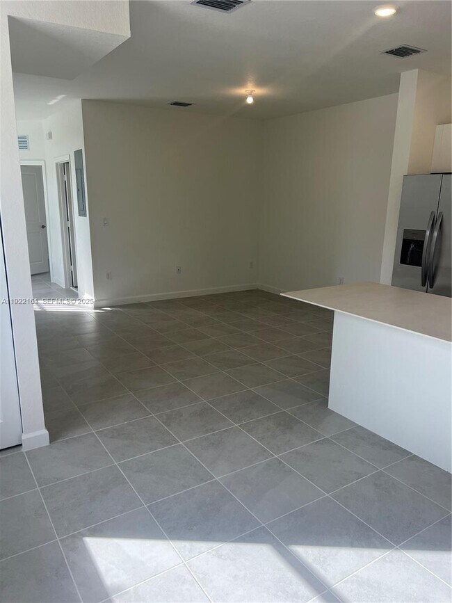 Photo - 2630 SE 27th Ct