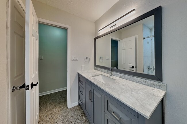 Photo - 3619 W Cass St
