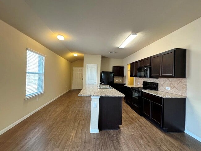 Photo - 3400 Ortman Dr