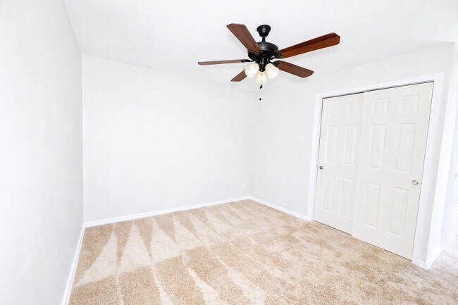 Junior - Living Space