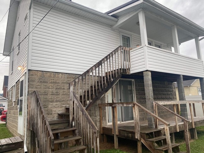 Photo - 215 5th Ave Unidad 215 5th Ave Apartment A