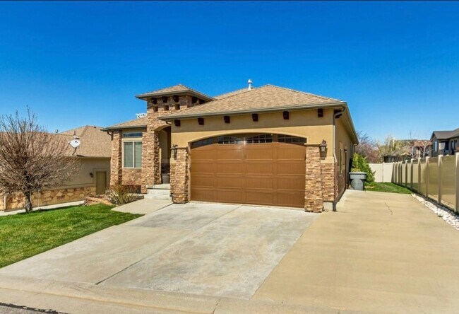 498 Aspen Peak Dr