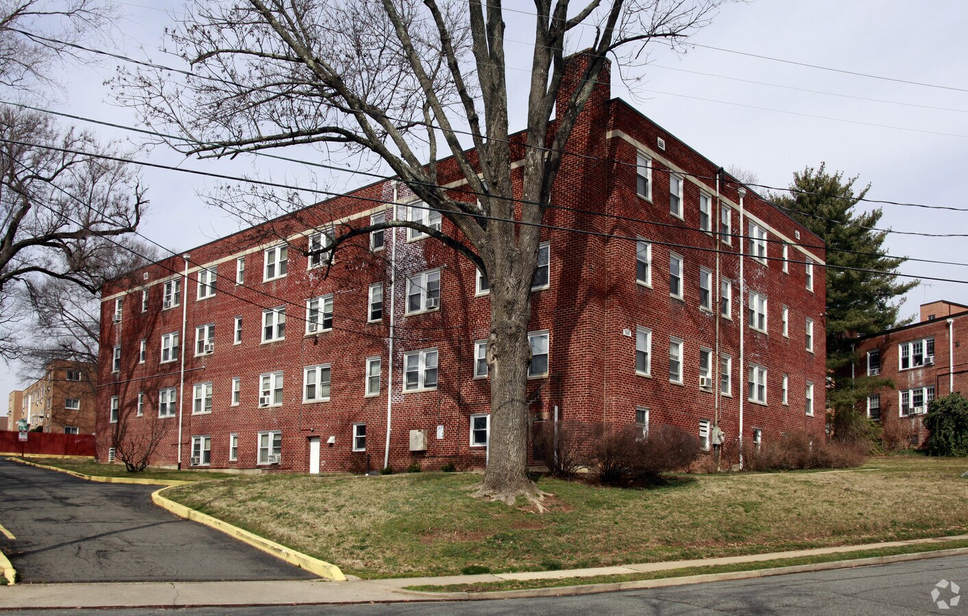 Photo - 2040 N Vermont St