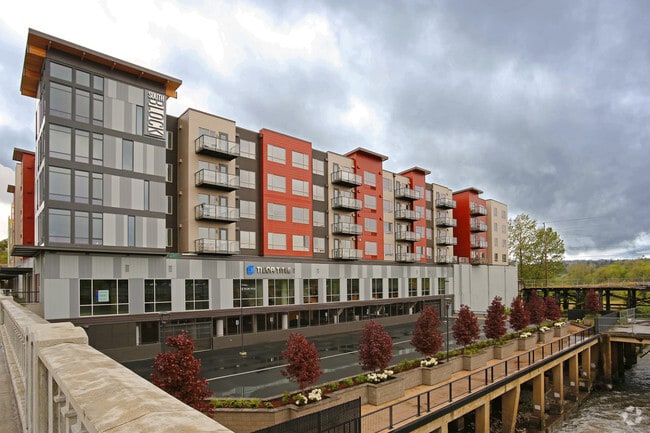 Building Photo - South Block Apartments