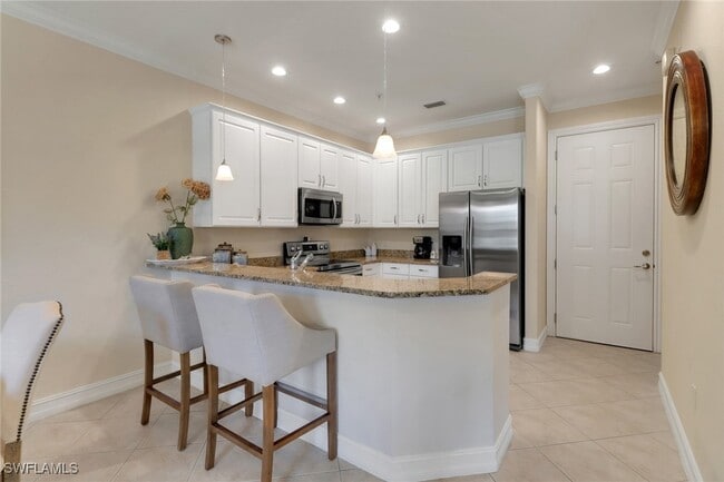 Photo - 9098 Capistrano St S