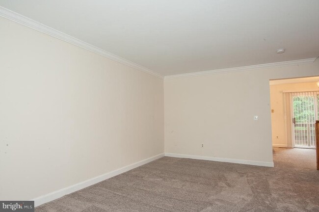 Photo - 6071 Joust Ln