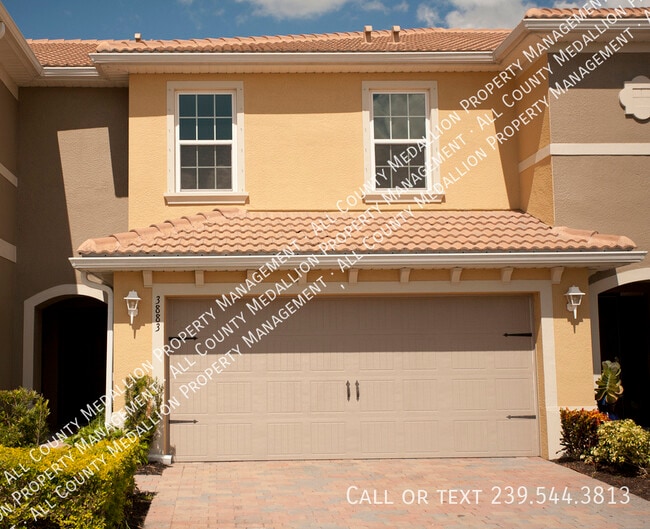 Building Photo - 3883 Tilbor Circle