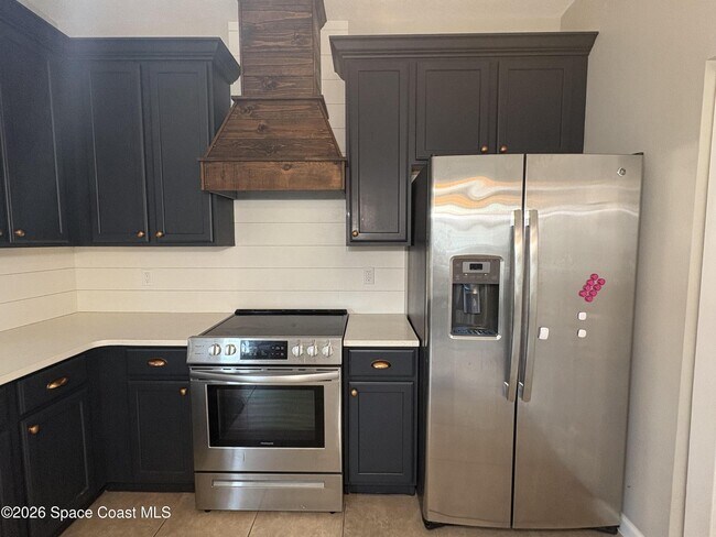 Photo - 1905 77th Dr