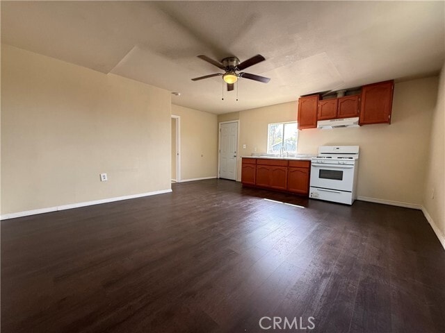 Photo - 9258 Elm Ave