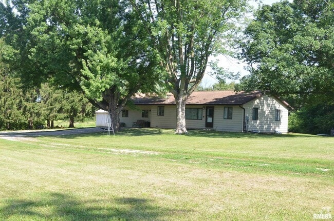 Building Photo - 1525 Indian Ave Rental