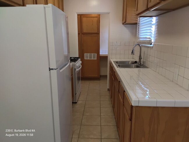 Photo - 239 E Burbank Blvd Unit 239 #A